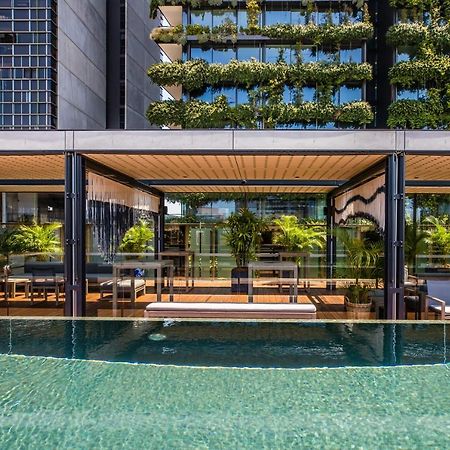 The Old Clare By Ode Hotels Sydney Exterior foto The pool at the hotel