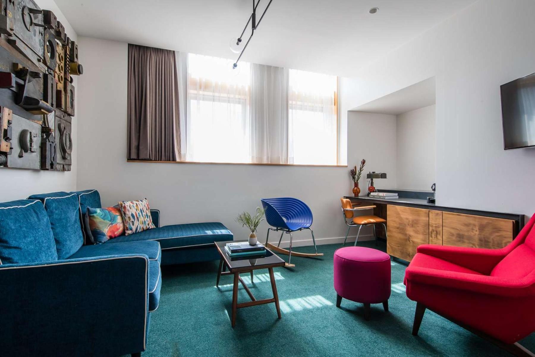 The Old Clare By Ode Hotels Sydney Exterior foto The interior of a room at the hotel